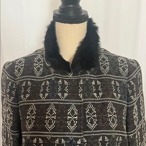 Acrid Punto size 14Elegant Black and White coat$955